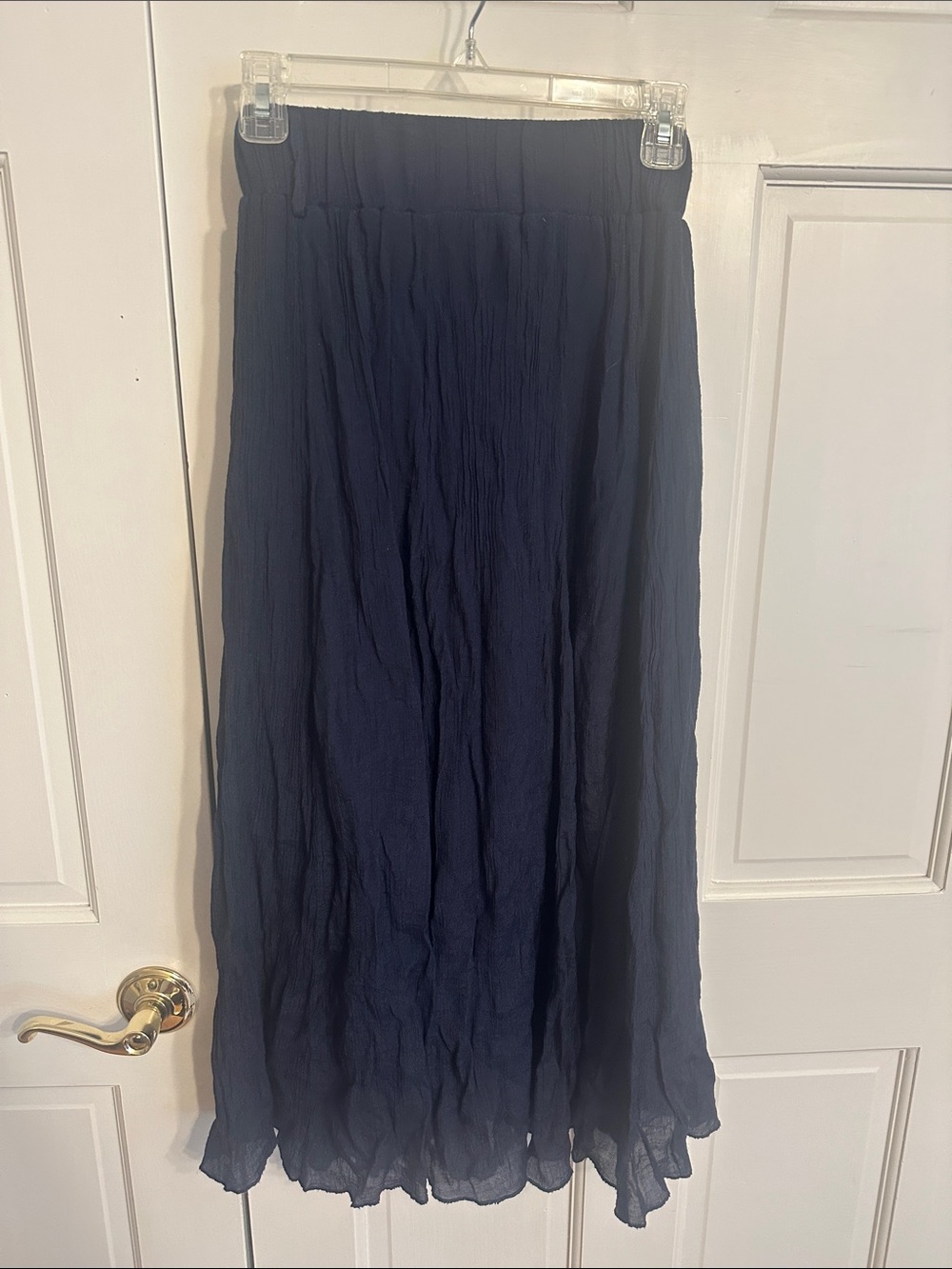 Women’s Navy Crinkle Maxi Skirt